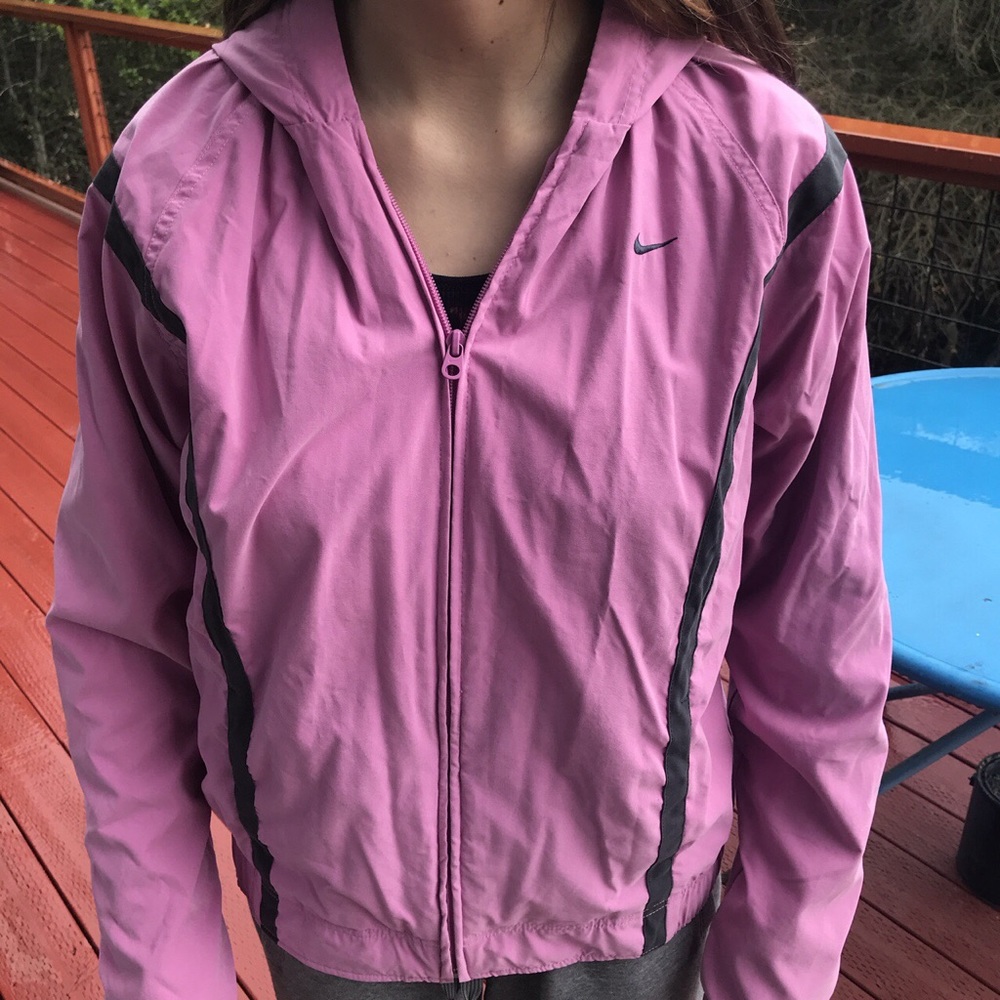 Pink nike windbreaker